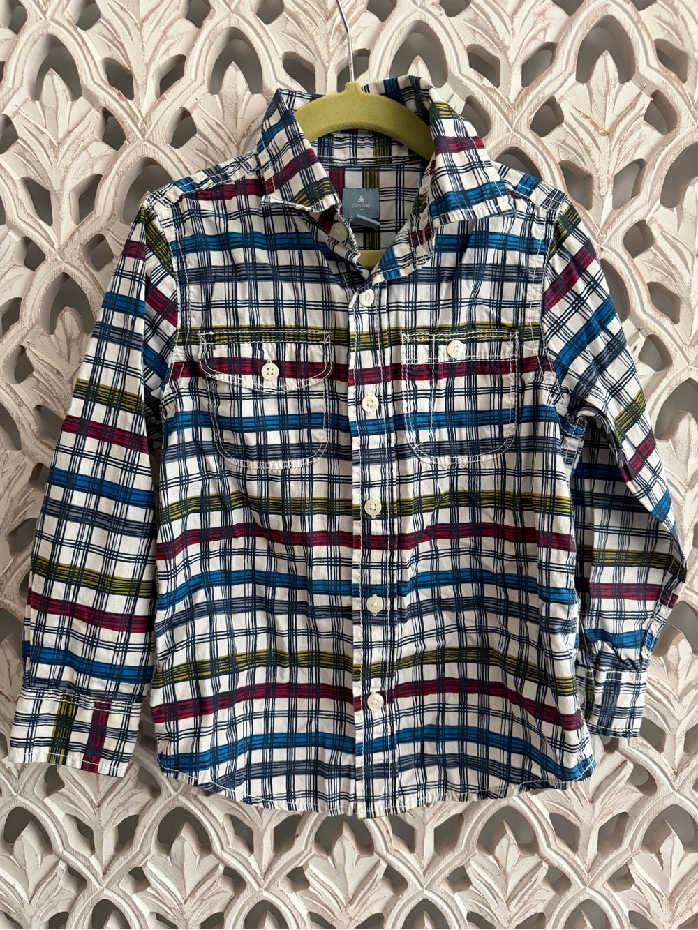 babyGap Boys Button Down Shirt Size 5 Years